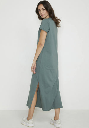 #balsamgreen
