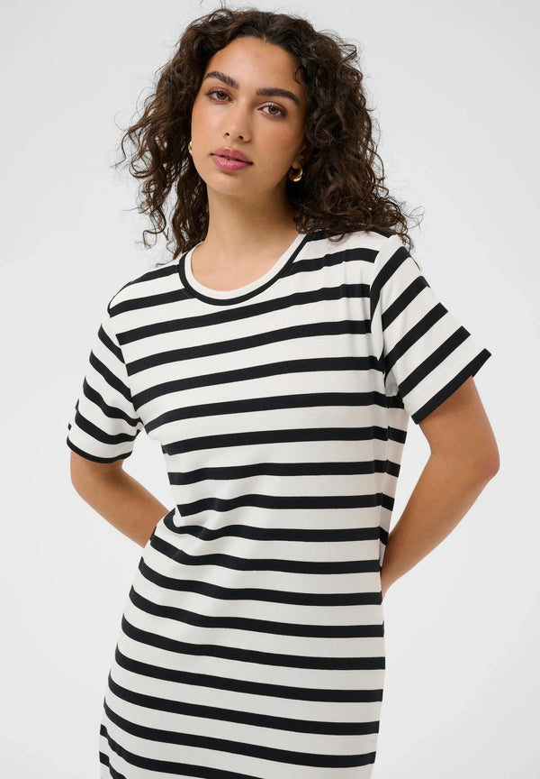 #chalkblackstripes