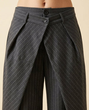 #darkgrey