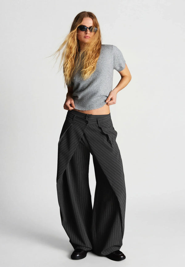 #darkgrey