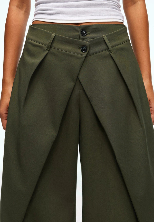 #khaki