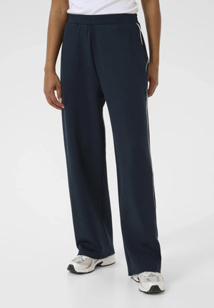 #kaffetracksuitbottomsmidnight