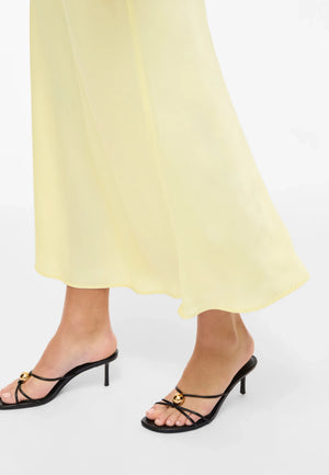 #pastelyellow