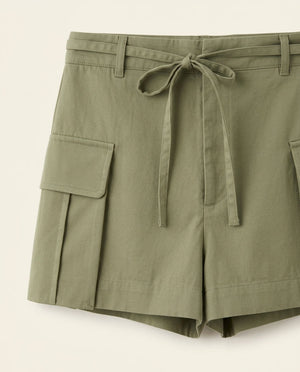 #khaki