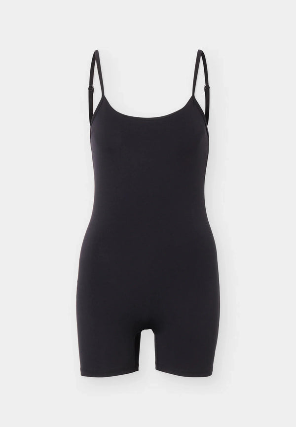 #evenandoddactivegymsuitblack