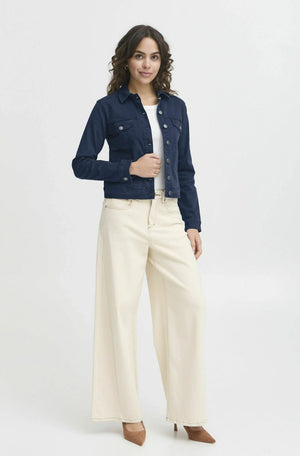 #navyblazer