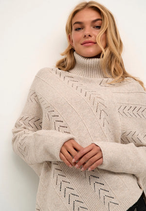#creamjumperoat