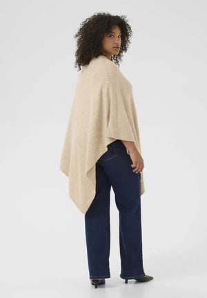 #curvecapefeathergray