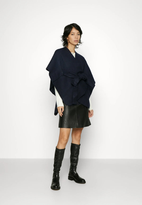 #annafieldcapeblack