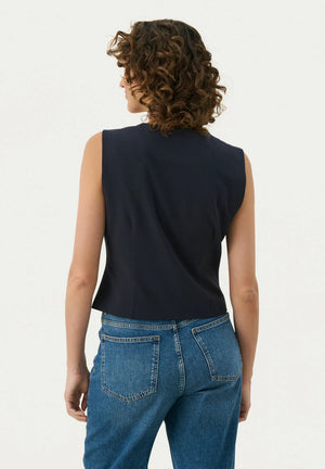 #tworikkewaistcoatdarknavy