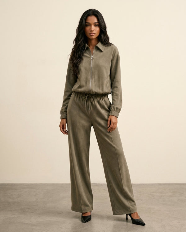#khaki
