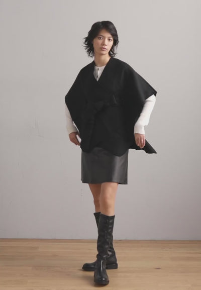 #annafieldcapeblack